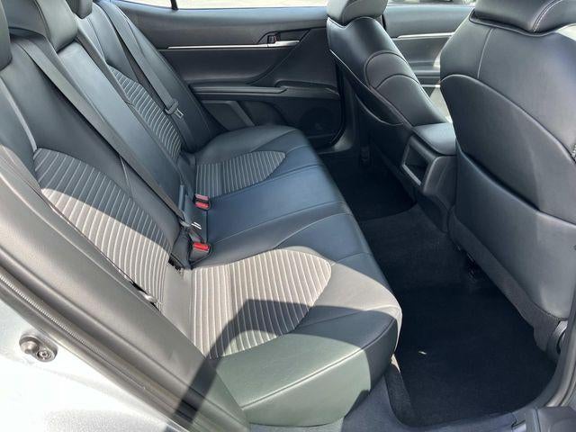 2023 Toyota Camry SE Auto (SE)