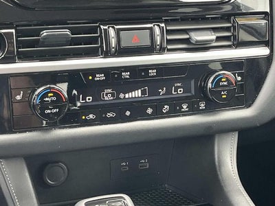 2025 Nissan Pathfinder SV 4WD