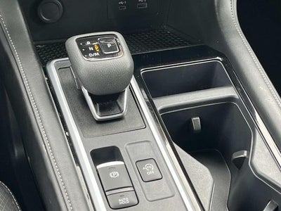 2025 Nissan Pathfinder SV 4WD