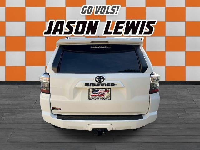 2015 Toyota 4Runner RWD 4dr V6 SR5 (Natl)