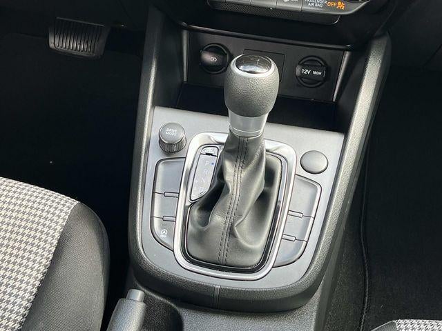 2022 Hyundai KONA SE Auto FWD