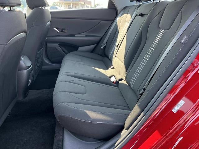 2025 Hyundai ELANTRA SEL Convenience IVT