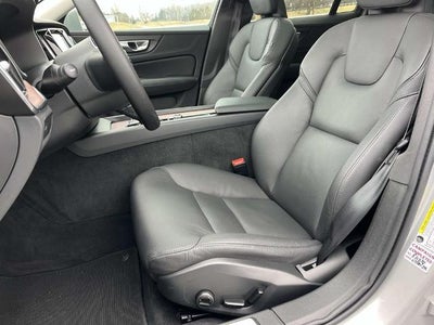 2025 Volvo V60 Cross Country B5 AWD Plus