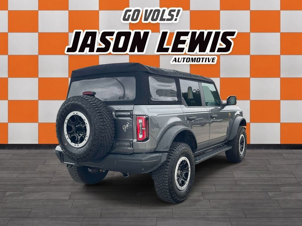 2022 Ford Bronco Base