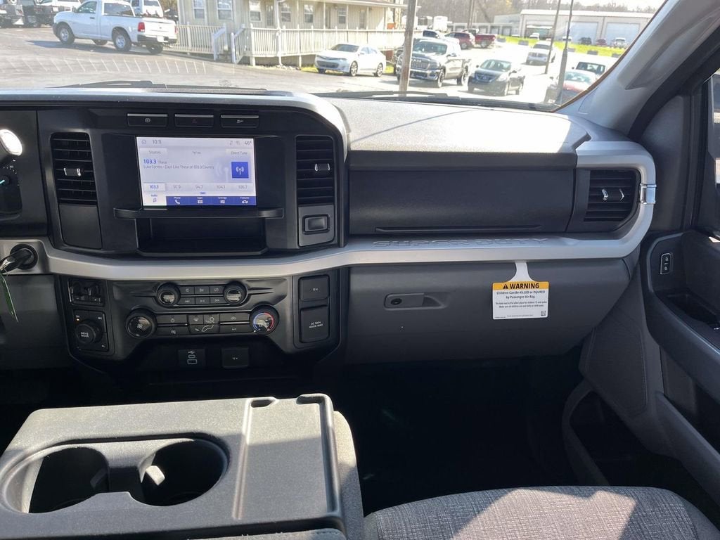 2024 Ford Super Duty F-350 DRW XL