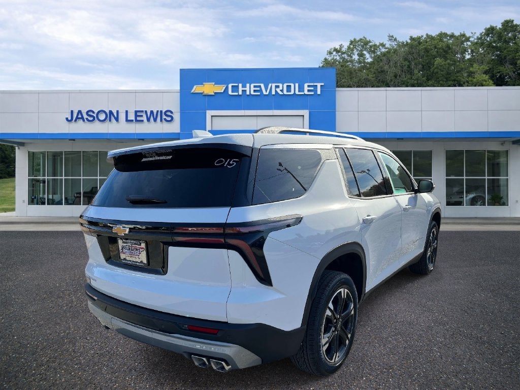 2027 Chevrolet Traverse LT