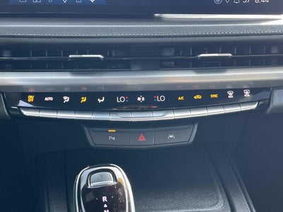 2025 Cadillac XT4 Premium Luxury