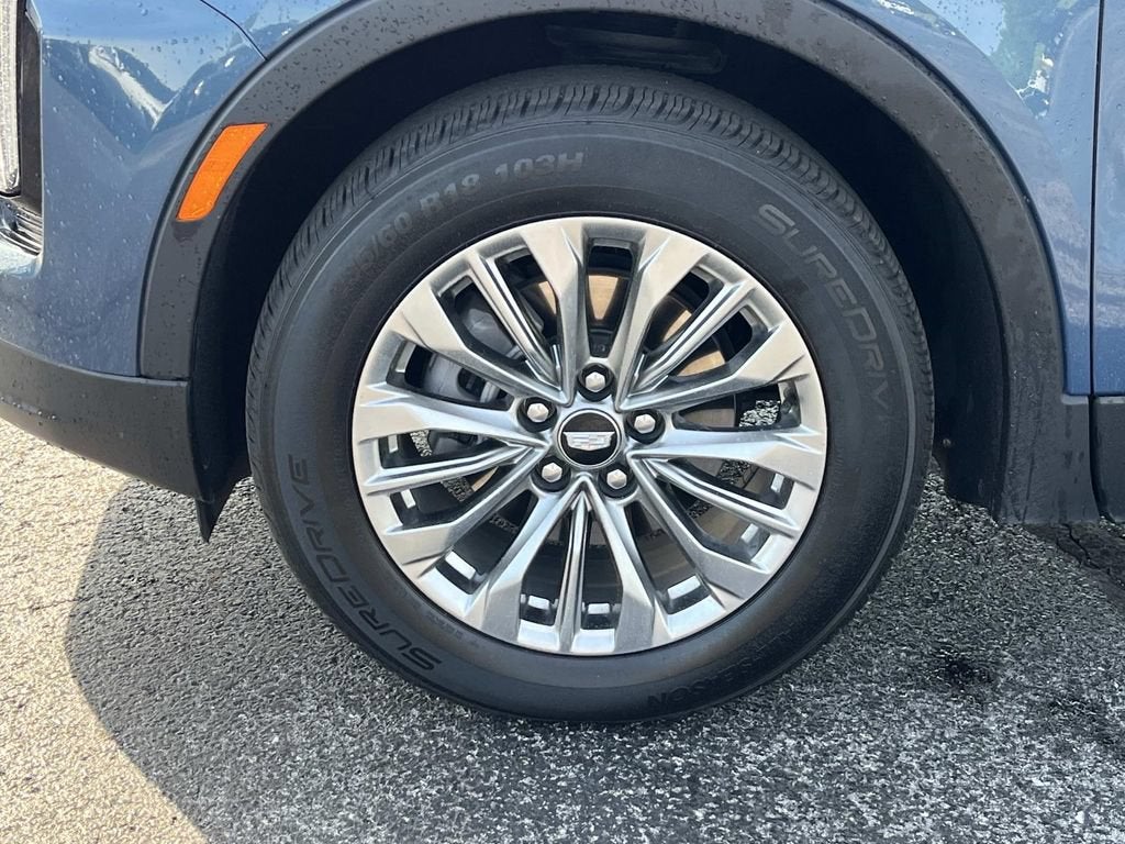 2025 Cadillac XT4 Premium Luxury