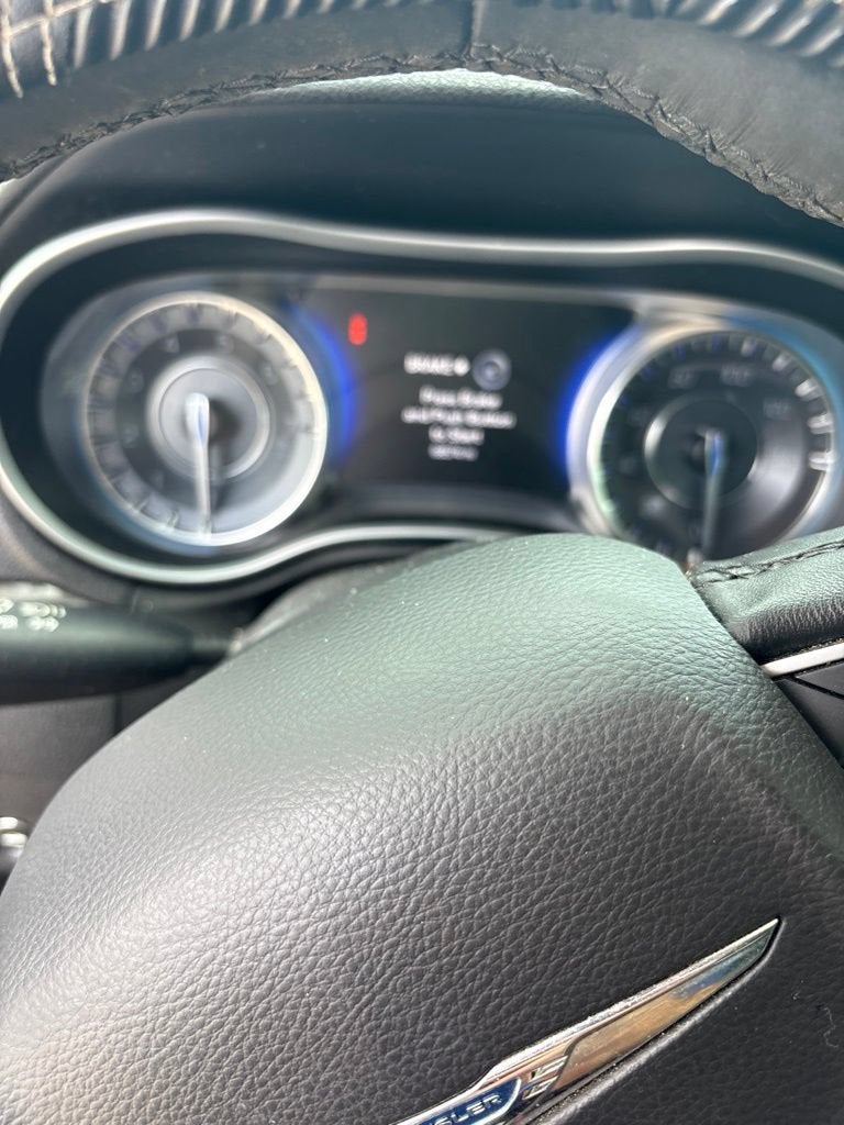 2015 Chrysler 300 Limited