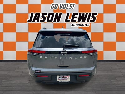 2025 Nissan Pathfinder SV
