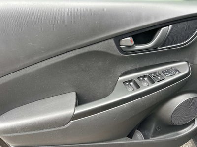 2020 Hyundai Kona SE